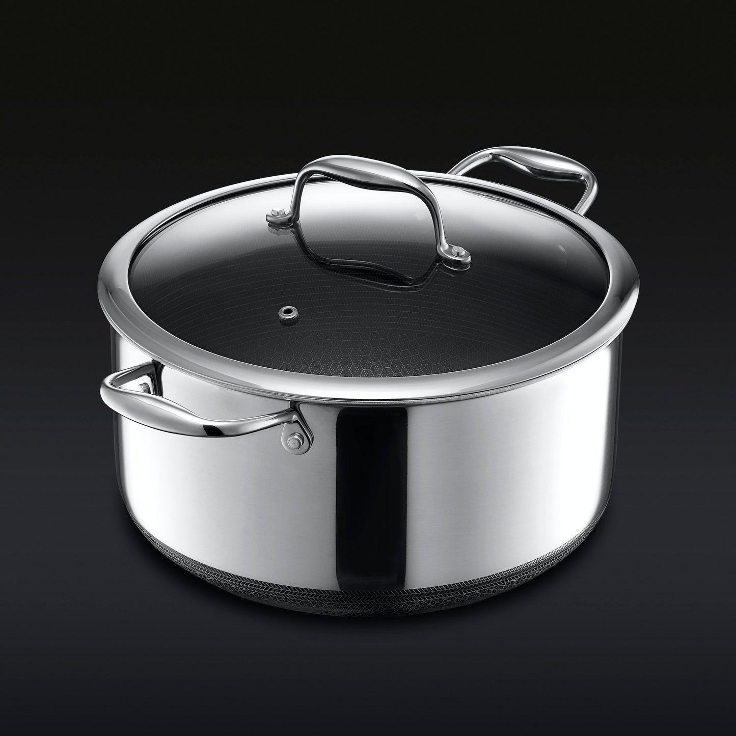 Hybrid Stock Pot With Lid, 8-Qt